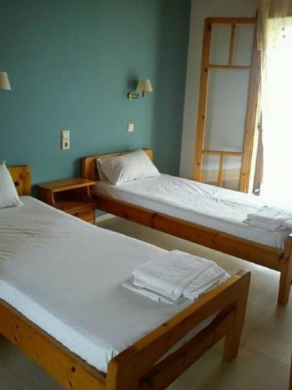 Sofos Apartments 티실리비 객실 사진